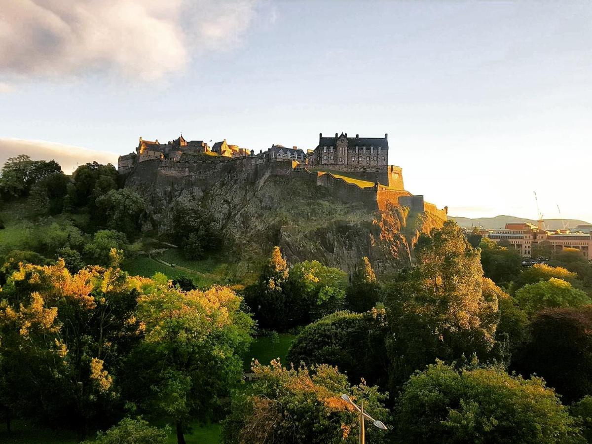 Edinburgh'S Dean Village River View Retreat Luaran gambar